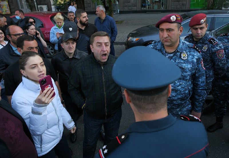 Over 280 detained at opposition rally in Yerevan