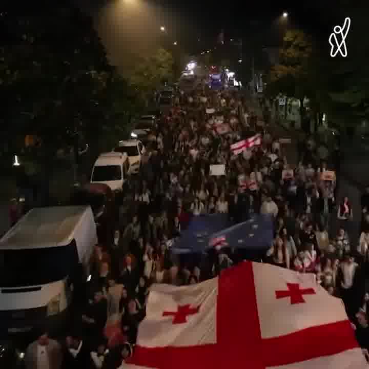 Crowds demonstrate against the Foreign Agents law on foreign influence in Batumi