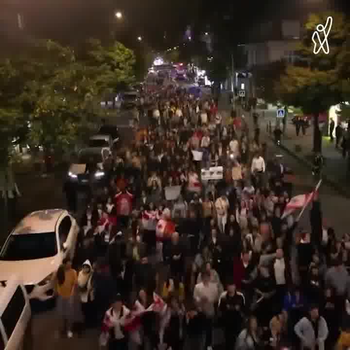 Crowds demonstrate against the Foreign Agents law on foreign influence in Batumi