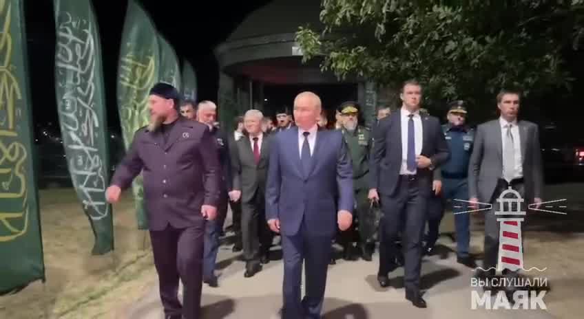 Putin visita Chechenia y se reúne con Kadyrov