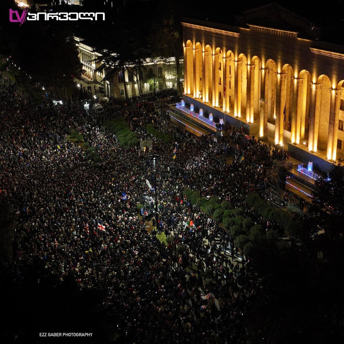 President Zurabishvili addressed the rally at the Rustaveli Avenue on October 28. “No one, except the one who just passed by (referring to Hungarian PM Orban, who is staying nearby, in the hotel on Rustaveli Avenue, and recently arrived in Tbilisi), recognizes these elections.”