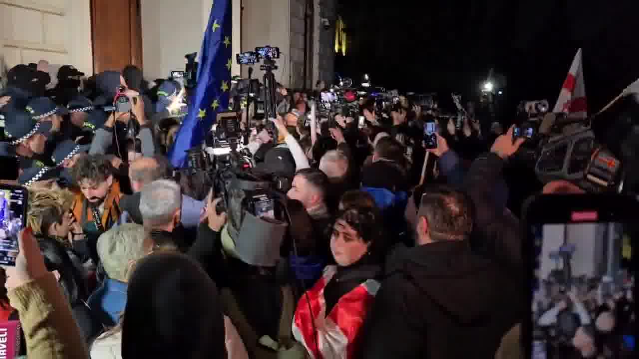 Protesters in Tbilisi have joined a group of students attempting to enter Tbilisi State University to conduct a sit-in against the falsification of October’s parliamentary elections. The situation remains tense as protesters and police confront each other