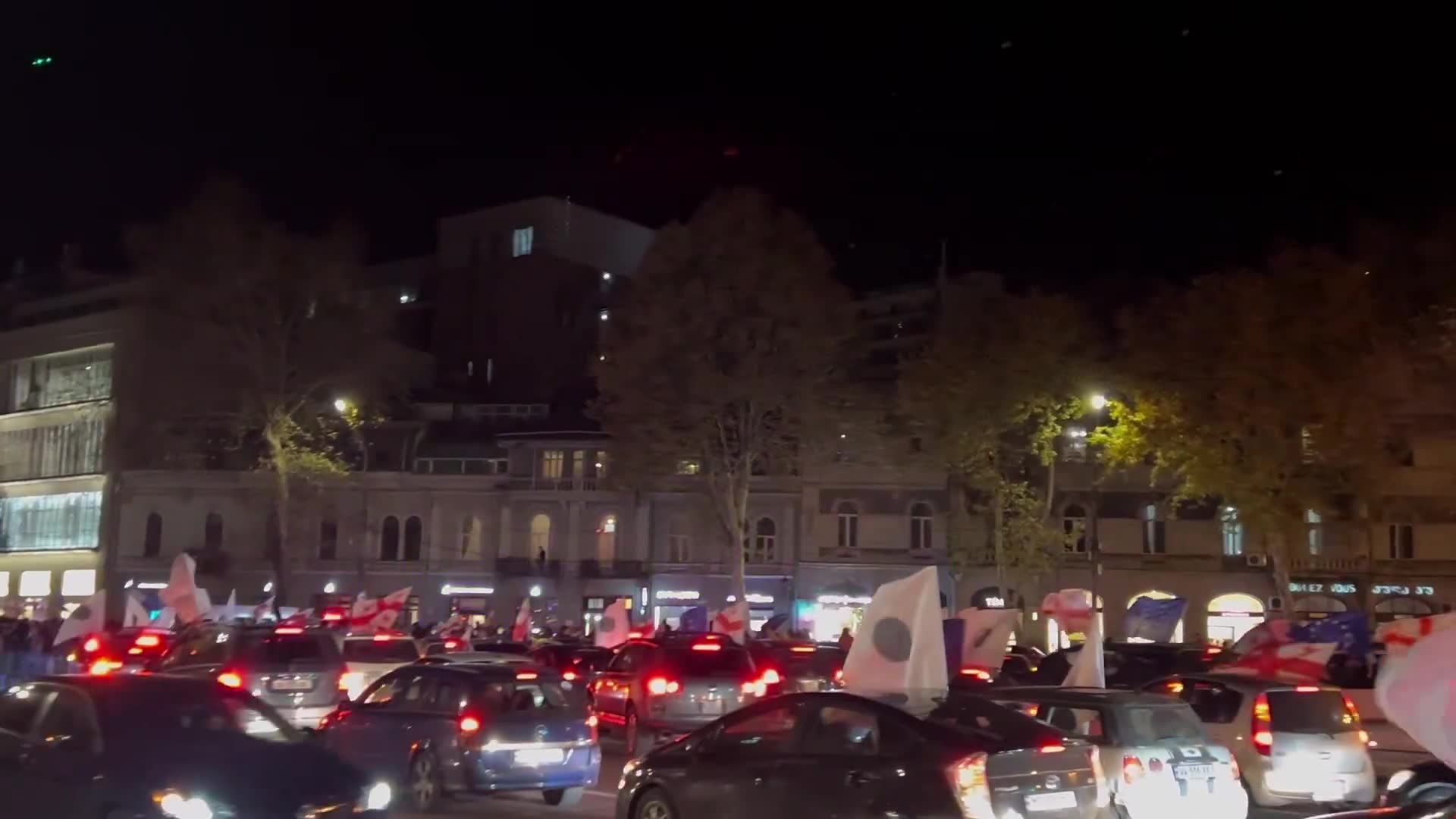 Protests ahead of the first parliamentary session have begun in Tbilisi, with people arriving from the regions and vehicles blocking the main avenue