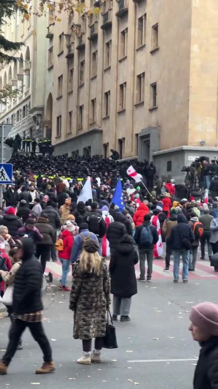 Crowds of protesters outside Georgia parliament. Some spent the night here. At 1200 local the parliament will convene only with deputies of the ruling Georgian Dream. Protesters citing vote rigging say the parliament is illegitimate