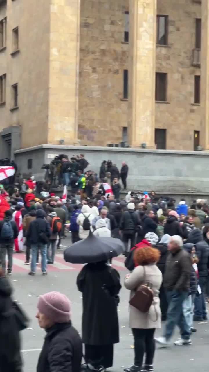 Crowds of protesters outside Georgia parliament. Some spent the night here. At 1200 local the parliament will convene only with deputies of the ruling Georgian Dream. Protesters citing vote rigging say the parliament is illegitimate