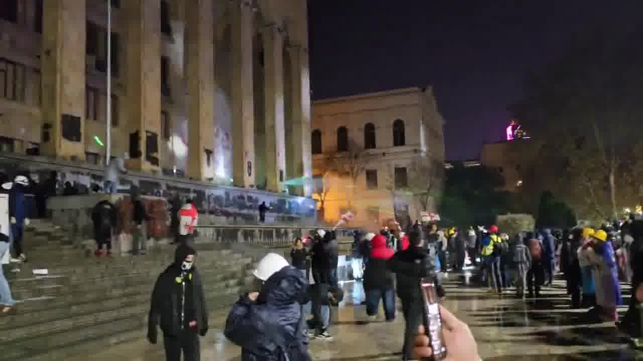 Police again started using water from firetrucks against protesters. Returning Abkhazia lies within Euro intergration ,banner says