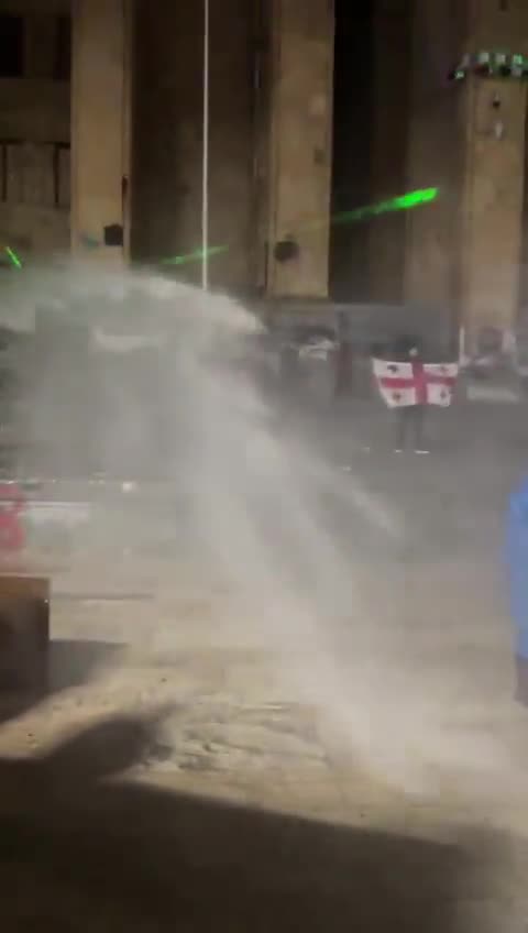 Water canons are being used against peaceful protesters at Rustaveli avenue. Photo: Guram Muradov/Civil.ge