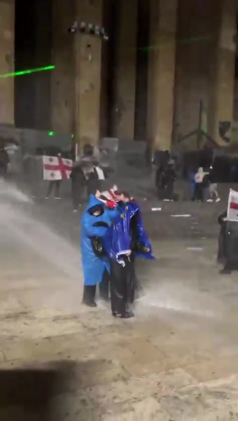 Water canons are being used against peaceful protesters at Rustaveli avenue. Photo: Guram Muradov/Civil.ge