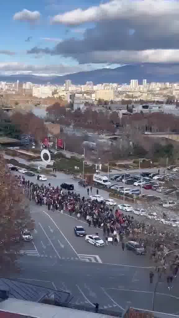 IT/Tech workers marched today on Rustaveli Avenue towards parliament as more professional groups join and show solidarity with ongoing protests