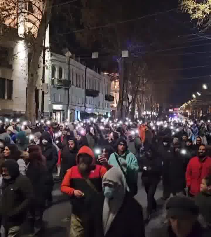 Protesters at Rustaveli avenue today