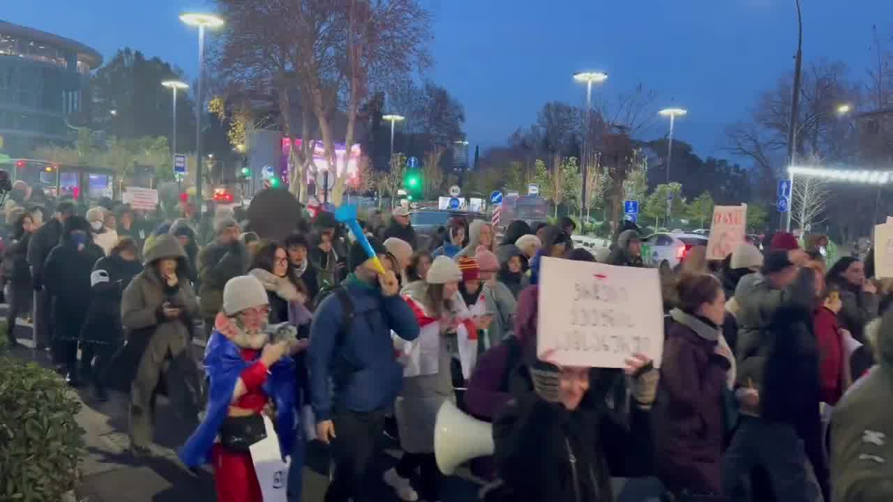 Election observers are marching on Rustaveli avenue: “Observers against the government. You can't fool us, we saw everything with our own eyes.”“We demand new elections,” their banner says