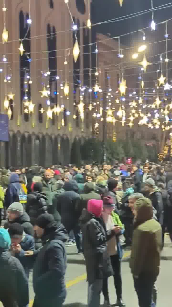 Tbilisi's Rustaveli Avenue now, on Day 39 of non-stop GeorgiaProtests. Demonstrators plan to also gather tomorrow evening near Kashveti Church, across the street from parliament, to mark Orthodox Christmas (January 7) together. Nini Gabritchidze/Civil.ge