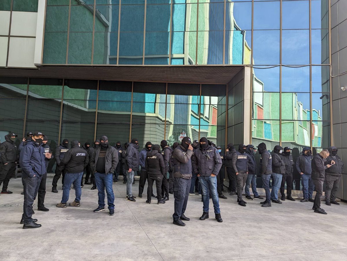 Massive police presence near Tbilisi Mall, the location of today’s protest and ahead of announced blockage of the main road leading to a from Tbilisi