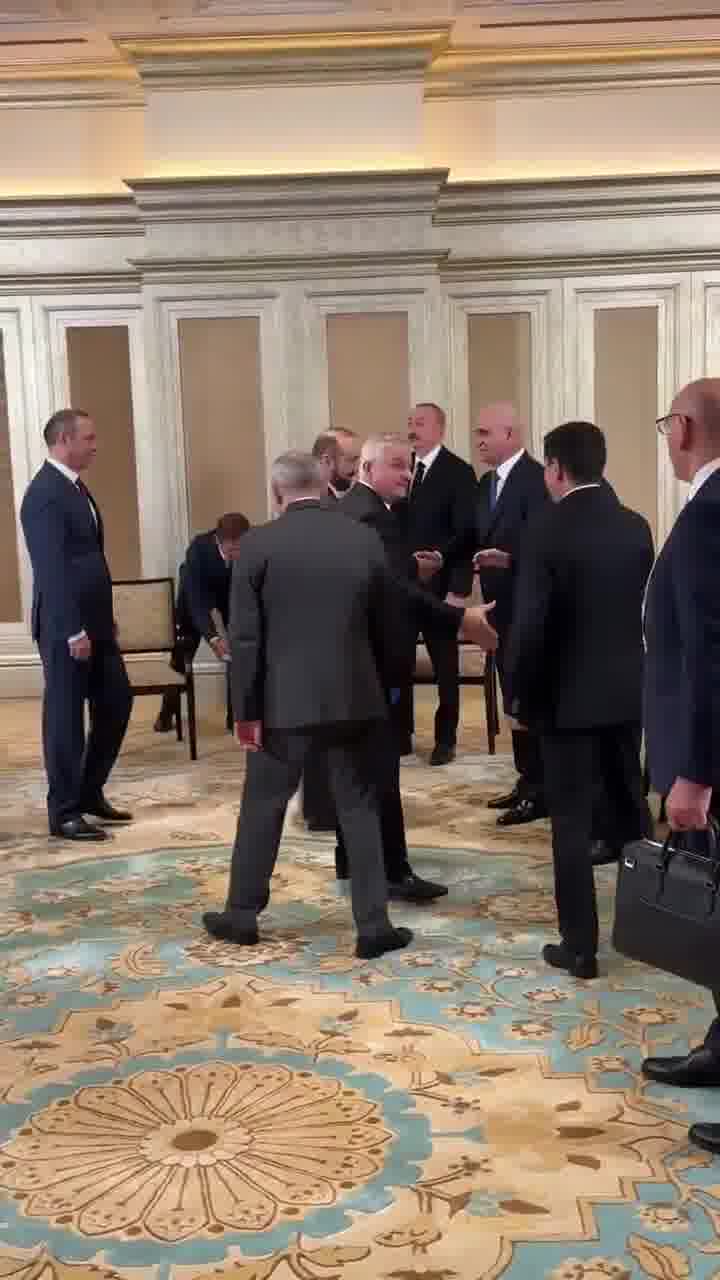 Start of the meeting of the leaders of Azerbaijan and Armenia and their delegations in Abu Dhabi