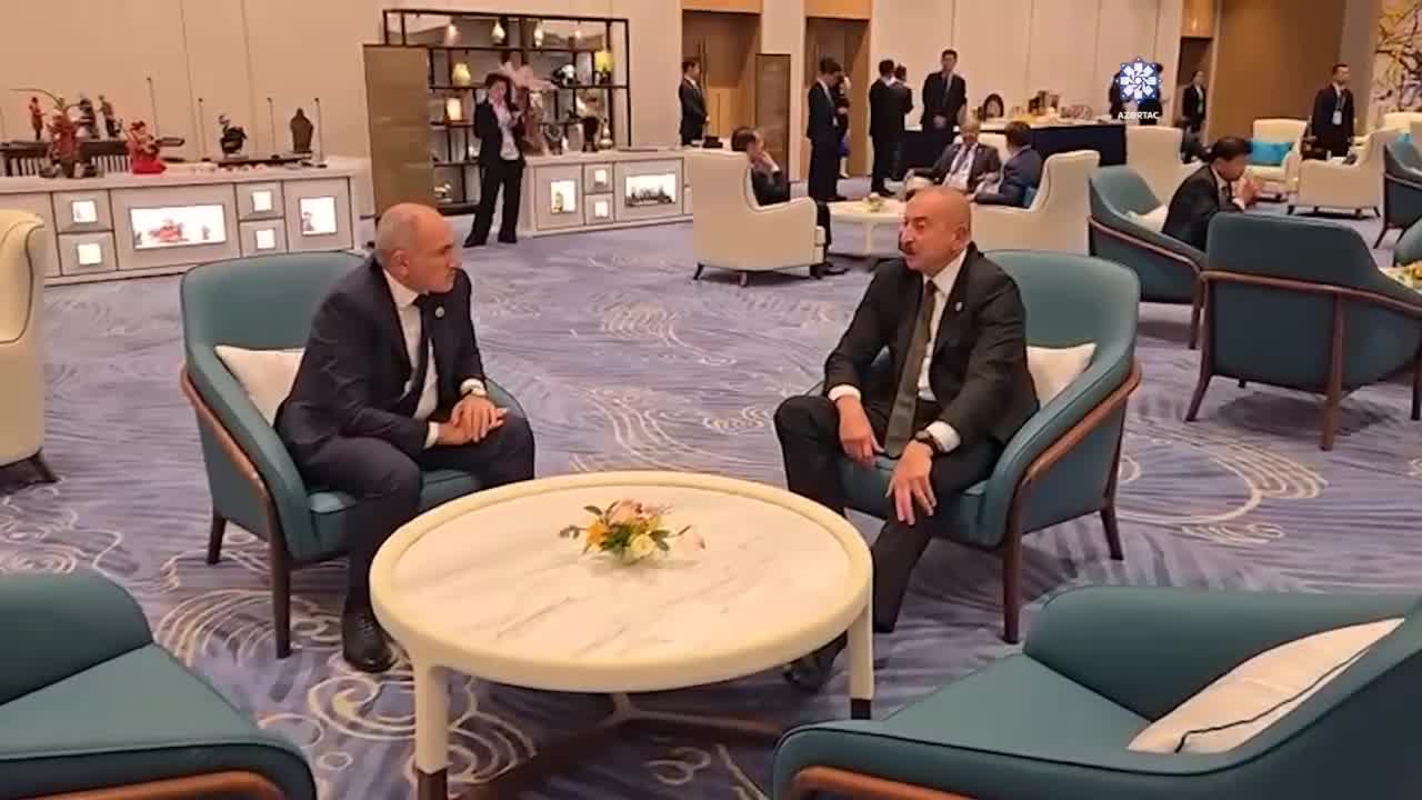 Pashinyan and Aliyev meet in China