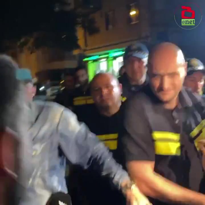 Tension on Melikishvili Ave as Georgia Protests gathered near the opening of GD’s mayoral HQ - just hours after 12 political prisoners were sentenced. GD MEP Beka Odisharia confronted protesters, hurling insults & swearing as they called him “Russia’s slave”